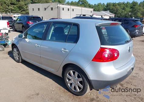 2006 Volkswagen Rabbit z USA, uszkodzony, nr VIN WVWDS71K56W153029